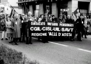 1988 - Marcia per la pace ad Aosta. 'Le chemin du S.A.V.T. 1952-2002', 2002