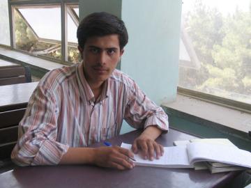Il giornalista afghano Parvez Kaambakhsh.
