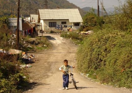 Cesmin Lug, uno dei due campi profughi in Kosovo.