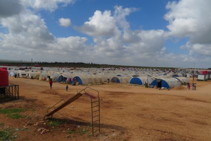 Campo profughi nella regione di Shahba, nord di Aleppo, Siria del Nord. Foto: Kamal Sido / GfbV 2019.