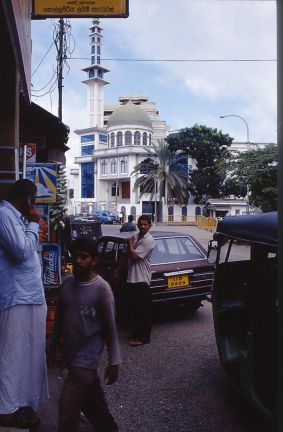 Sri Lanka. Moschea a Trincomalee. Foto: Thomas Benedikter.