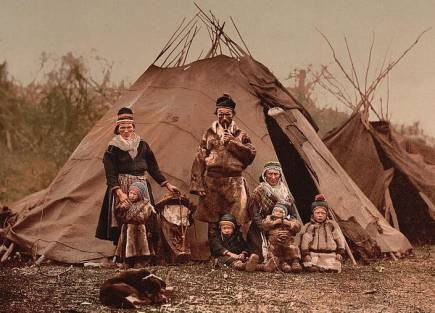 Samische Familie um 1900, aus: wikipedia