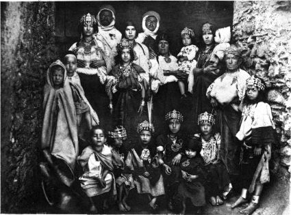 Kabylen um 1900 in Béjaïa.
