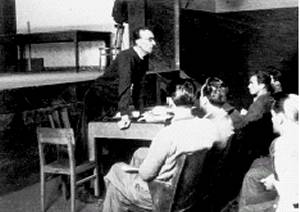 1945 - Federico Chabod al Cinema Teatro Lux di Aosta. 'Le chemin du S.A.V.T. 1952-2002', 2002